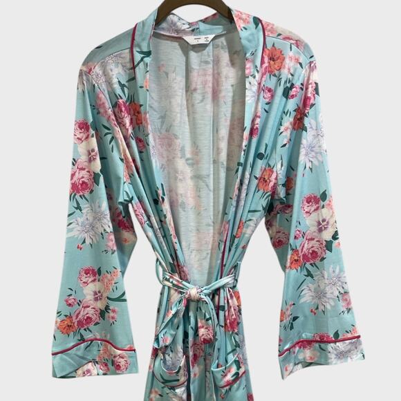 Maternity Floral Robe with Pockets Size Large - Picture 4 of 11
